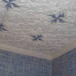 Плитка на потолок в ванной комнате