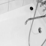 Восстановление ванны: преимущества и недостатки каждого метода